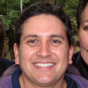 Luis López