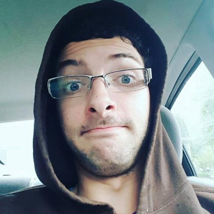 cnholleb