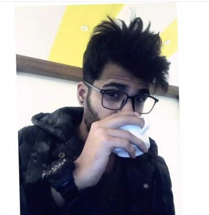 ishek_Abhishek