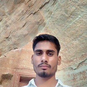 Kaptan  Yadav
