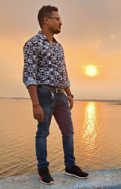 Priyanshipriya