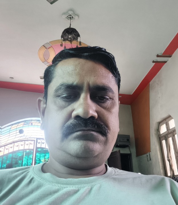 9760906676